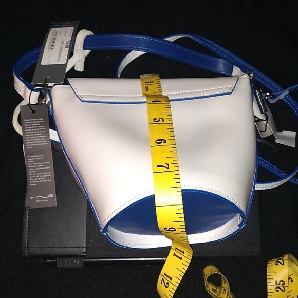 NWT Innue Crossbody Purse, Bucket, Patent Leather, Italian - Picture 8 of 12